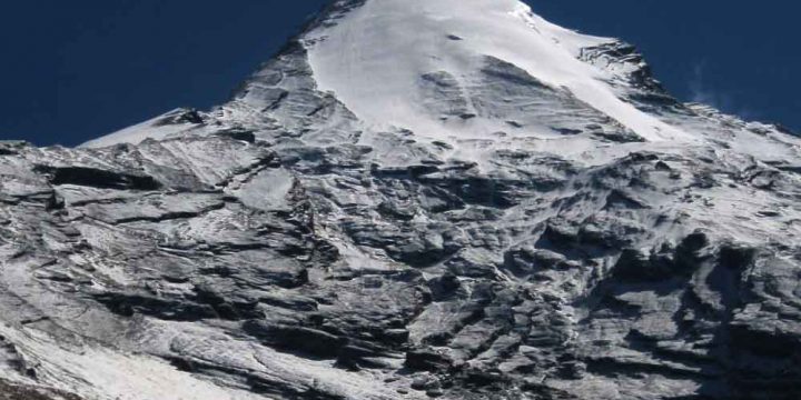 Pisang Peak Climbing