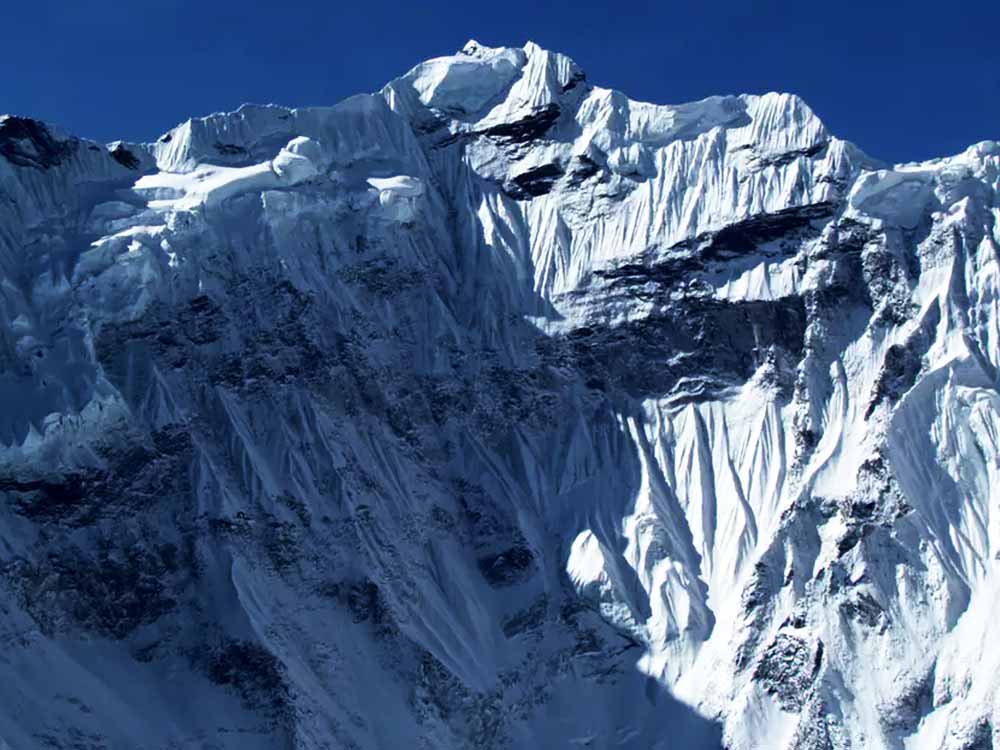 Ombigaichen Peak Climbing