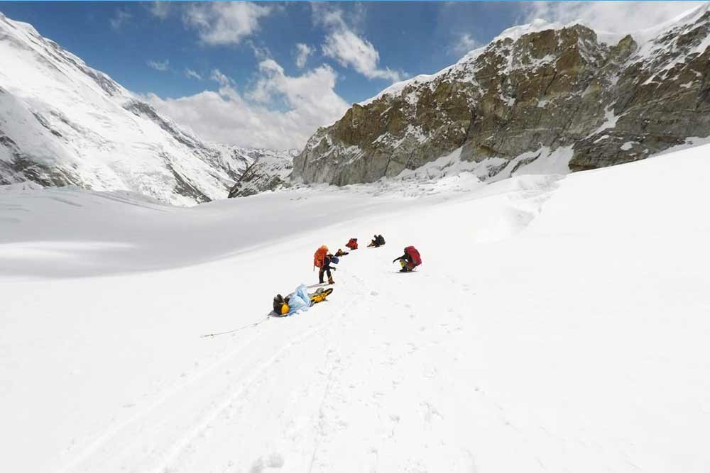 Rescue in the high Himalayas