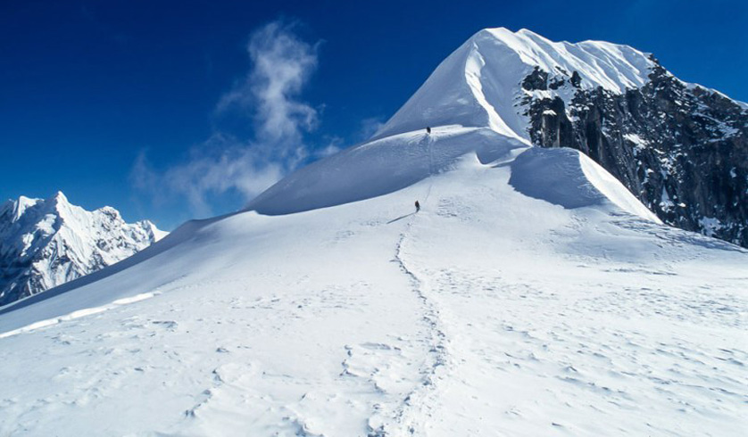 Tharpa Chuli Peak (Tent Peak)